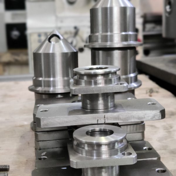 Engineering manufacturing products