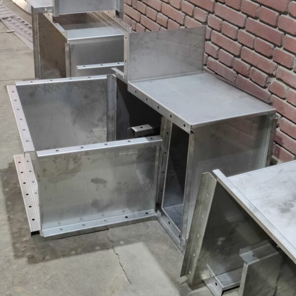 تشكيل على صاج استانلس ستيل